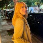 Smaragda Karydi Instagram - Το 2023 αντί να κάνουμε ευχές , ας κάνουμε πράξεις ⭐️ #NYE2023 #sixtgr #sixt #sixtexperience