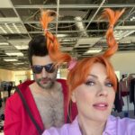 Smaragda Karydi Instagram - Στον φετινό κύκλο του @iq160greece η κατάσταση έχει ξεφύγει και δε μαζεύεται με τίποτα 💥 @nikos_kouris_official @starchanneltv @pierrosandrakakos @barkingwell_media #shootingday #backstage