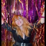 Smaragda Karydi Instagram - Christmas Disco Party Η ζωή πρέπει να είναι γιορτή. Με ή χωρίς αφορμή.. Χρόνια πολλά σε όλους! Να αγαπάτε και να αγαπιέστε Outfit @ale_non_usual