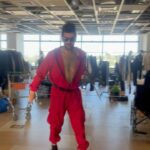 Smaragda Karydi Instagram – Στον φετινό κύκλο του @iq160greece η κατάσταση έχει ξεφύγει και δε μαζεύεται με τίποτα 💥
@nikos_kouris_official @starchanneltv @pierrosandrakakos @barkingwell_media #shootingday #backstage