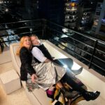 Smaragda Karydi Instagram – Μόνο αγάπη ❤️ 
Τίποτα άλλο δεν είναι στο χέρι μας, αλλά αυτό είναι πολύ 
#2024 #happynewyear