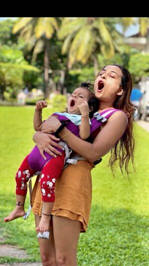 Sneha Jain Instagram - Cherishing my lil cherry 🍒❤️
#babygirl #ourjaan #bestthinghappendtous #devi #mygirl #firsttrip #goa