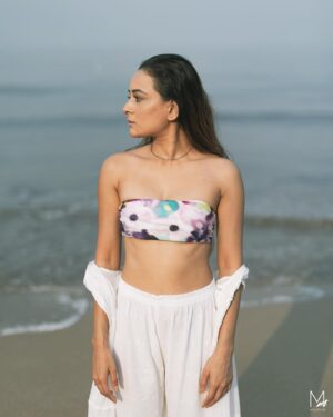 Sneha Jain Instagram - Lovergurl ❤️‍🩹
📸 : @_megapixelphotography 
.
.
.
#snehajain #beachgirl #photoshoot #photooftheday #portraitphotography #lovergurl #love