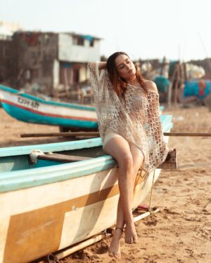 Sneha Jain Instagram - 🔥🔥🔥🔥🔥🔥

📸 : @_megapixelphotography

#photoshoot #bikini #beach #model #acting #actor #fuhsefantasy #sathnibhanasathiya2 #fyp #explore #trendingnow #viral #reelsindia #instagram