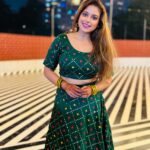 Sneha Paul Instagram - Festive looks ✨⚡️⭐️ Outfit: @dorbysneha #festival #festivaloutfit #diwali #indian #indianwedding #snehapaul #reelsinstagram #reelindia❤️❤️ #reelitfeelit