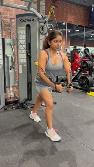 Sneha Paul Instagram - Push harder then yesterday :)

@sanjudharmyfitness @whynotfitnessofficial 
 
#workout #workoutmotivation #workhard #fitnessmodel #fitnesslife #fitnessgirl