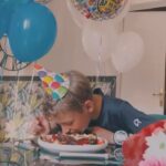 Snezhana Samokhina Instagram - Купасяке 11 лет!!!! Мы с папой безгранично любим тебя и гордимся! Ты собрал в себе все самое лучшее! Приумножай, красивое сердце❤️ @dmitry76dmitry спасибо тебе за этот путь! Кажется мы неплохо справляемся)
