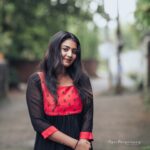 Snisha Chandran Instagram - 🥀 📸 @_arjunmangalashey_ #picoftheday #pic #picture #love #like #instagram #instalike #instagood #insta #instadaily #instamood #snishachandran #loveyourself #loveyou #picofday