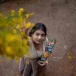 Snisha Chandran Instagram - Ithodu koodi Vishu series avasanichirikunnu😝🌸 #picoftheday #vishu #vishuphotography #like #liketime #insta #instadaily #instagram #instalike #instagood #instamood #love #loveyourself #snishachandran
