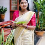 Snisha Chandran Instagram - 🌸 📸 @_anandhu_b_sathyan_ #picoftheday #likesforlike #like #insta #instagram #instalike #instadaily #snishachandran #loveyourself