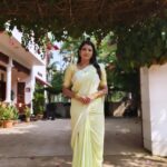Snisha Chandran Instagram - 🌸 📸 @_wo_l_fy_ #picoftheday #pic #anjali #subhadramonzeekeralam #like #liketime #instagram #instagood #instalike #snishachandran #snisha #instadaily #picofday