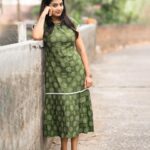 Snisha Chandran Instagram - 💚🤍 📸 @_arjunmangalashey_ 👗 @paraiso_comfortwears #picoftheday #picture #picofday #green #greenlove #like #instagram #instadaily #instalike #instagood #instamood #love #loveyourself #snishachandran