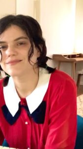 SoKo Instagram - First song i ever write in French.. Probably because it felt the most tragic.. And the most erotic.. all at once.. Hope you like.. Bisous. It will be out on #FeelFeelings on June 12th. Pre-order link in my bio.