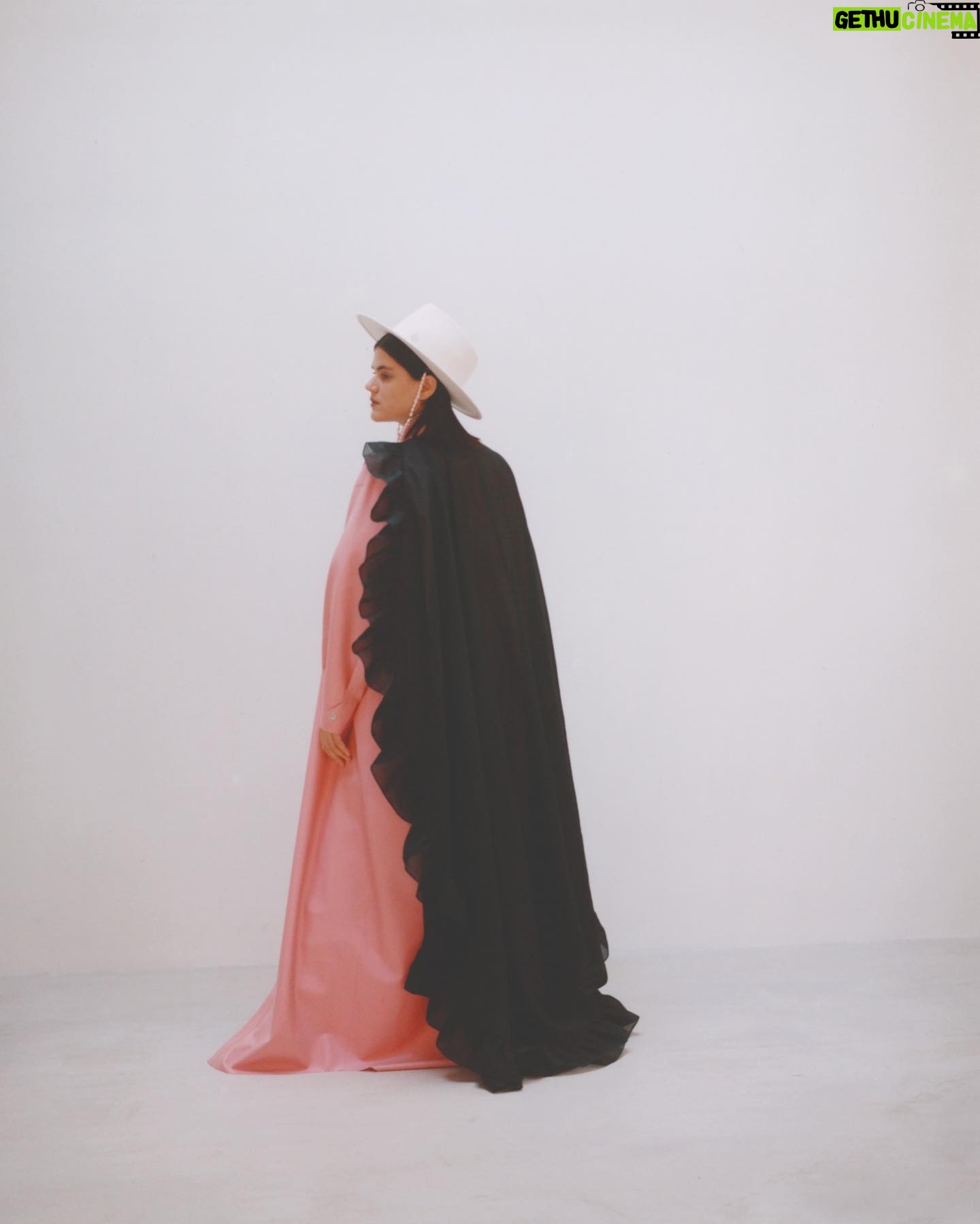 SoKo Instagram - I birthed this heavenly creature and now they’re over half my size, which is wild ! Thanks for capturing our spirits and connection so gently 💖 📸 @_melanie__rodriguez_ For @milk_magazine Soko styled by @elissacastelbouloiret Indigo styled by @melaniehoepffner hair @tomoko_ohama make up @aureliedeltour_makeup