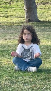 SoKo Instagram - My proudest mom moment.. 🙏 Indigo was having a bit of a hard time playing with other kids at the park. I told them, « it’s ok to be upset for as long as you want, and guess what when you’re ready, the quickest way to ground yourself back is to have a little meditation in the grass » First they ran around in the grass upset, and eventually, they went in the grass by themselves and did THIS 🧘🏻‍♀️… 😭😭😭😭 Then they came out of it and said « see, i feel better now » and they were soooo proud they did this by themselves !!!!!! It’s never too soon to teach kids about consciousness and how to self regulate their emotions ! LOOK !!!!!!! Magic !