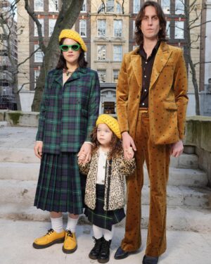 SoKo Instagram - A little London family trip to see our friends at @paulandjoeparis : @sosopaulandjoe @adrienalbou @leithclark 
I love traveling with these 2 so so much 🧸 🇬🇧 
1 & 3 pic by @sharonlopez 
5,6,8,9 by @stephanefeugerephotography 
 And last slide, i die 😭
Make up @anitakeeling 
Hair @philippetholimet