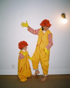 SoKo Instagram - All love forever ♾️
💛❤️💛❤️💛
Halloween edition against McDonald’s! 
GO VEGAN
All fun captured by our fave  @miriam_marlene
#govegan #veganmom