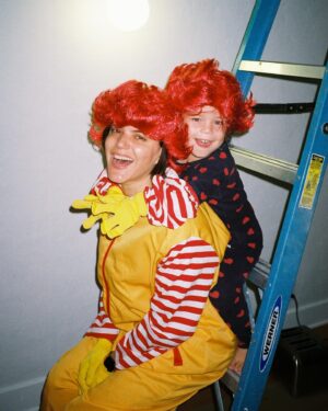 SoKo Instagram - All love forever ♾️
💛❤️💛❤️💛
Halloween edition against McDonald’s! 
GO VEGAN
All fun captured by our fave  @miriam_marlene
#govegan #veganmom