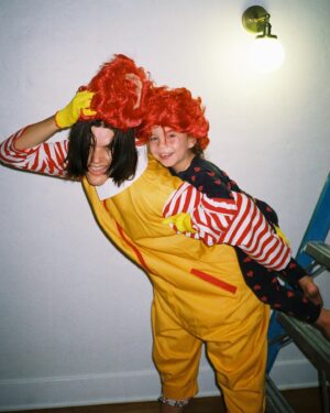 SoKo Instagram - All love forever ♾️
💛❤️💛❤️💛
Halloween edition against McDonald’s! 
GO VEGAN
All fun captured by our fave  @miriam_marlene
#govegan #veganmom