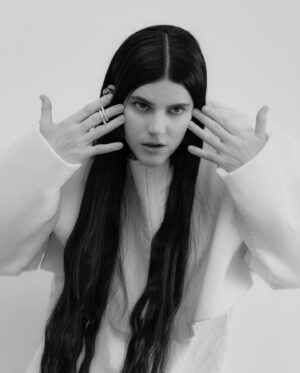 SoKo Instagram - 🧝🏼‍♀️
@revistadepunta 

📸 @micalvalusek
styled by @cnavar in @nousetudions 
Hair @eduardobravohair
Beauty @olivier_tissot