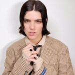 SoKo Instagram - I’m in my MAD MEN period. For @ralphlauren . 📸 make up @karinamilan__ Hair @eduardobravohair