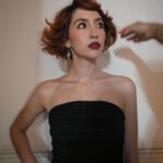 Sofía Gala Castiglione Instagram – BRUSHINEADA Y MONTADISIMA X @mauromaxdebrito y @veroluna.makeup @estudioveroluna 
outfit @sadaels
