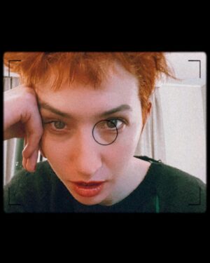 Sofía Gala Castiglione Instagram - CARRETE DEL MES INTERMINABLE
1. te amo te odio dame mas
2. en la ciudad desierta
3. porno en el puticlu
4. vacaciones (?)
5. flying
6. con mi hermana a todos lados
7. Teoria King Kong
8. casi NO LOCA 
9. ELLA 🫠
10. el after del after de la previa del after