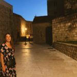 Sofía Sisniega Instagram – La madre es lo único cierto que en la vida podemos gozar. 🫶🏽