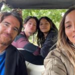 Sofía Sisniega Instagram – Llovió amor a cascadas. Gracias por tanto, 🙌🏽 a los que están en las fotos y a los que faltan. 🫶🏽 #newseries #comingsoon
