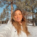 Sofía Sisniega Instagram – Blow, blow, thou winter wind. Thou art not so unkind, as man’s ingratitude.
