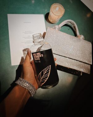 Sofía Sisniega Instagram - Que viva el cine hecho por mujeres. 
@miumiuwomenstales 🎥
✨ Thanks for the shimmer @miumiu ✨