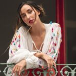 Sofía Sisniega Instagram – 🦜 @coquetterevista 🦜
#newcover

•Fotos: @masophoto_
•Coordinación: carolion_n 
•Estilismo: @michelmedinamtz
•Maquillaje y Peinado: @marianagomez_studio
•Locación: @naranjo141.cdmx
•Corrección de Estilo: blascojosea
•Equipo Sofía: @pureandb & @luminamgmt