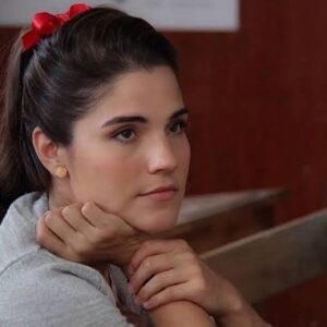Sofía Garza Instagram - La emoción que me da que PAQUITA este en el TOP 10 de @netflixlat 🙀

Amo todo de este proyecto, de este personaje. 
De las mejores experiencias de mi vida! 💕💕💕

Gracias a todos los que la están amando!