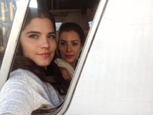 Sofía Garza Instagram - La emoción que me da que PAQUITA este en el TOP 10 de @netflixlat 🙀

Amo todo de este proyecto, de este personaje. 
De las mejores experiencias de mi vida! 💕💕💕

Gracias a todos los que la están amando!