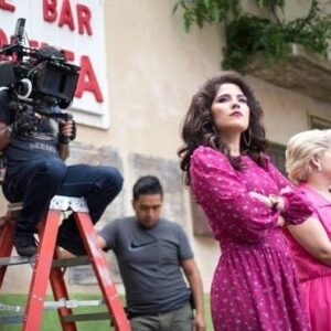 Sofía Garza Instagram - La emoción que me da que PAQUITA este en el TOP 10 de @netflixlat 🙀

Amo todo de este proyecto, de este personaje. 
De las mejores experiencias de mi vida! 💕💕💕

Gracias a todos los que la están amando!