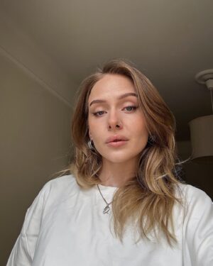 Sofia Kappel Instagram - Hello🫠