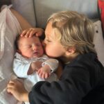 Sofia Arruda Instagram - Uma semana de Olívia ❤️ #oliamaro #brothers #brotherandsister