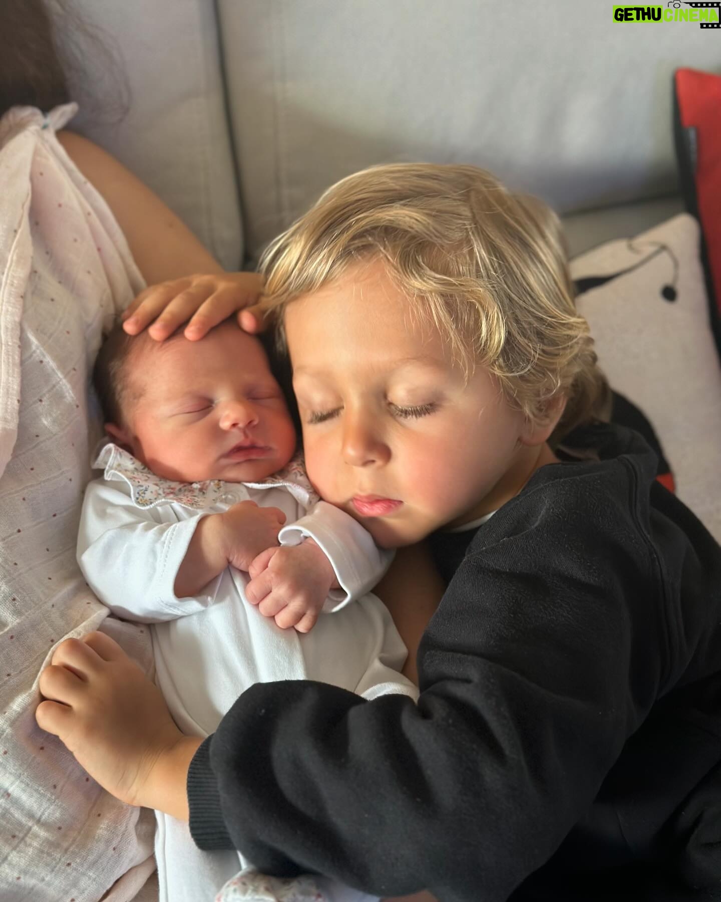 Sofia Arruda - 62.2K Likes - Uma semana de Olívia ❤️
#oliamaro #brothers #brotherandsister