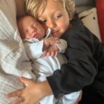 Sofia Arruda Instagram - Uma semana de Olívia ❤️ #oliamaro #brothers #brotherandsister
