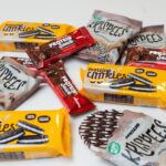 Sofia Arruda Instagram - Um caso de amor por estas bolachas de arroz com chocolate negro 🤤❤️ Usa o meu código SOFIAARRUDA o código VALENTINE para teres ofertas EXTRA no site @prozis #pub