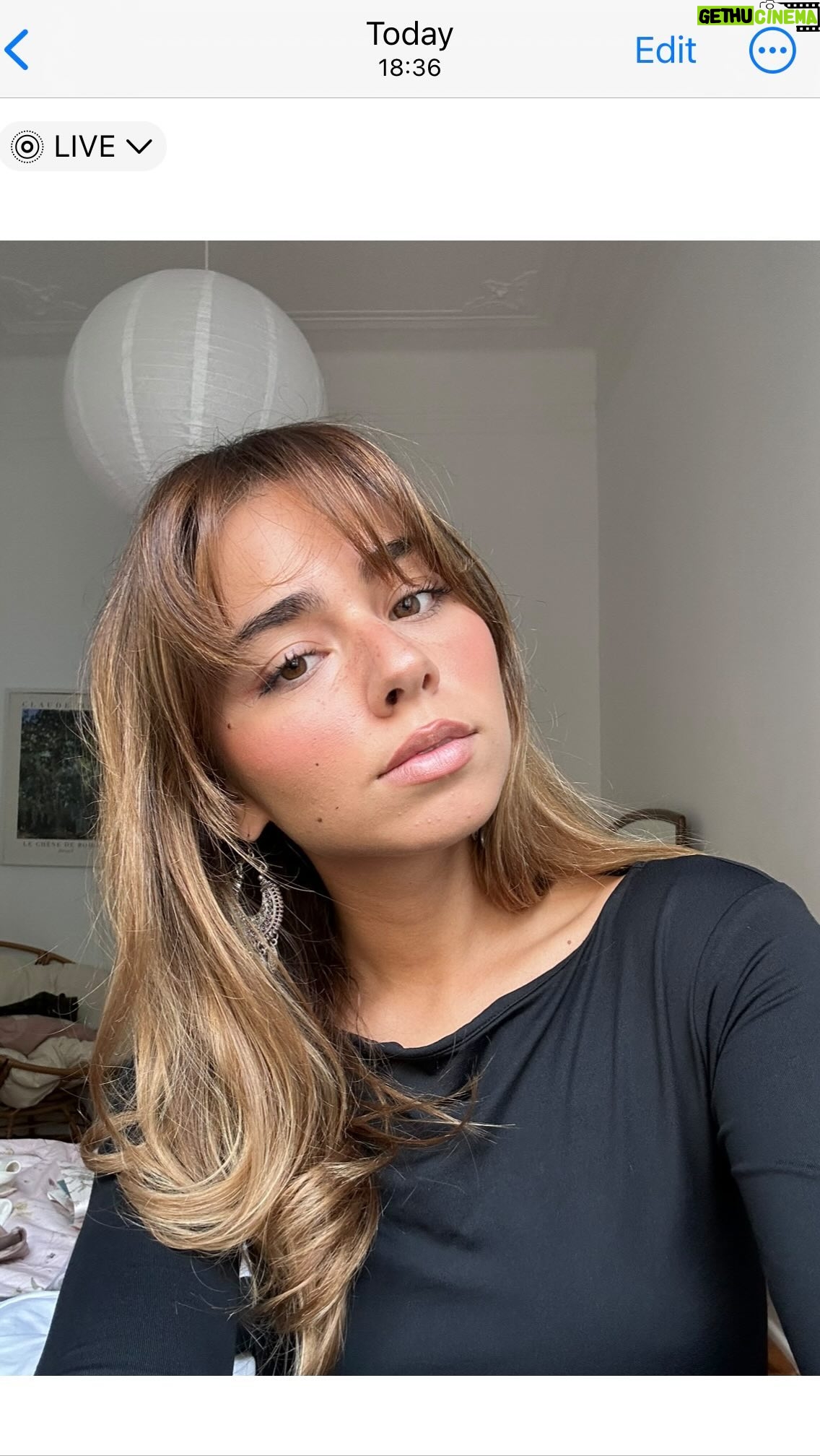 Sofia Barbosa Instagram - before I head out 😙