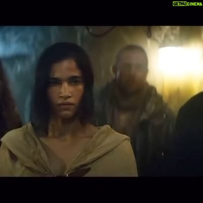 Sofia Boutella Instagram - #REBELMOON @rebelmoon December 22nd 🌙