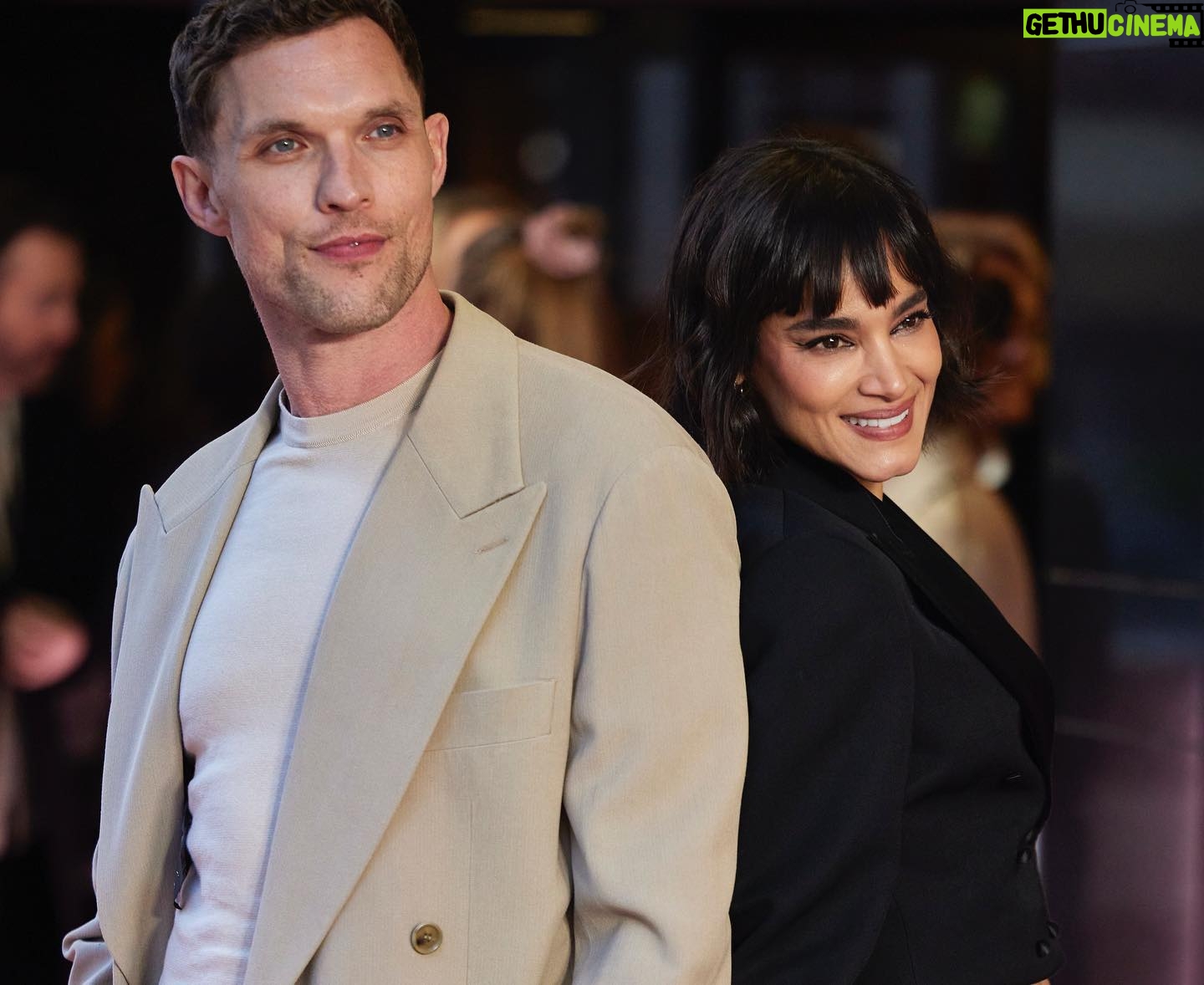 Sofia Boutella Instagram - Love this crew so much ! @rebelmoon @netflix @netflixfilm In London Wearing : @stellamccartney Styling : @sweetbabyjamie Hair : @jamesbrownstyle Make-Up : @sofiatilbury ( @charlottetilbury make up )
