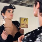 Sofia Boutella Instagram - Last night’s glam with the amazing @andylecompte and @katesynnottmakeup at @andylecomptesalon - @natalierosales 💫 wearing @blaze_milano 📸 : @andylecompte