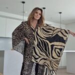 Sofia Cerveira Instagram - Get Ready With Me✨️ Adoro este look da @whiteandvoodoo tão fesquinho para estes dias 🌞 Gostam? Aproveito para desejar uma ótima semana a todas💋 #grwm #fashion #style #inspo #getreadywithme