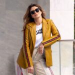 Sofia Cerveira Instagram – Life lately 🕶 

1 – shooting day with @whiteandvoodoo 🎬
2 – o “nosso” cantinho dos namorados💌
3 – my happy place: avó, mãe, irmã e filha num amor só💘
4 – fashion lover🤓
5 – let’s have lunch?🥑
6 – a não saber lidar com a qualidade da @ameninadahorta 🥦
7 – todos os mimos para a melhor mãe @tashijewels
8 – garden day🌱
9 – just breathe 🌿

By the way… obrigada por estarem por aqui. Sinto-me uma privilegiada por merecer a vossa atenção🫶

Beijinho e boa semana!