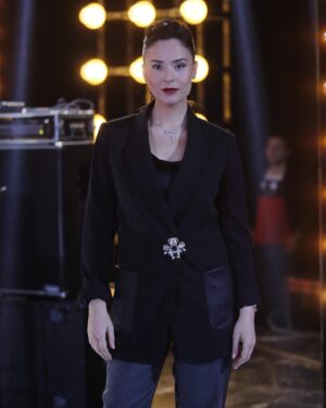Sofia Nizharadze Instagram - @natatotato 📸🤗❤️ #natiaasanidze #natiaasanidzephotography #sofianizharadze #mkholodkartuli #semifinal #season3 #mtavaritv