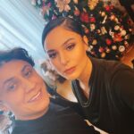 Sofia Nizharadze Instagram - With my friend and the Number 1 makeup artist in the world ❤️ @anar_agakishiev Love you 😍 #anaragakishiev #numberonemakeupartist #bestfriends #reunion #makeup #sofianizharadze
