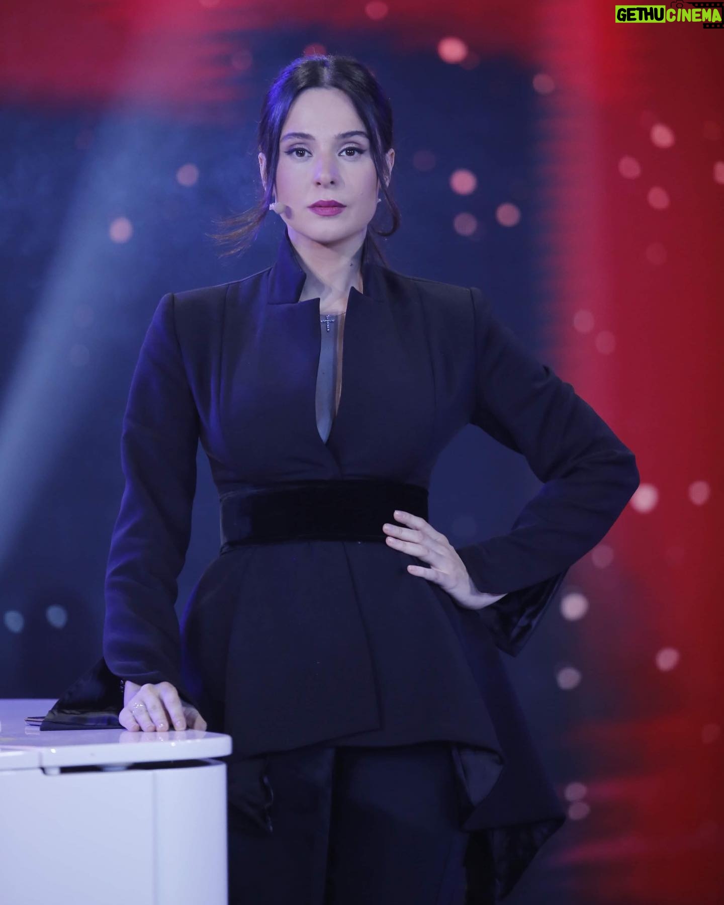Sofia Nizharadze Instagram - look: @datunasulikashvili ❤️photo: @natatotato 🥰 makeup: @ingakhvichia 🤗