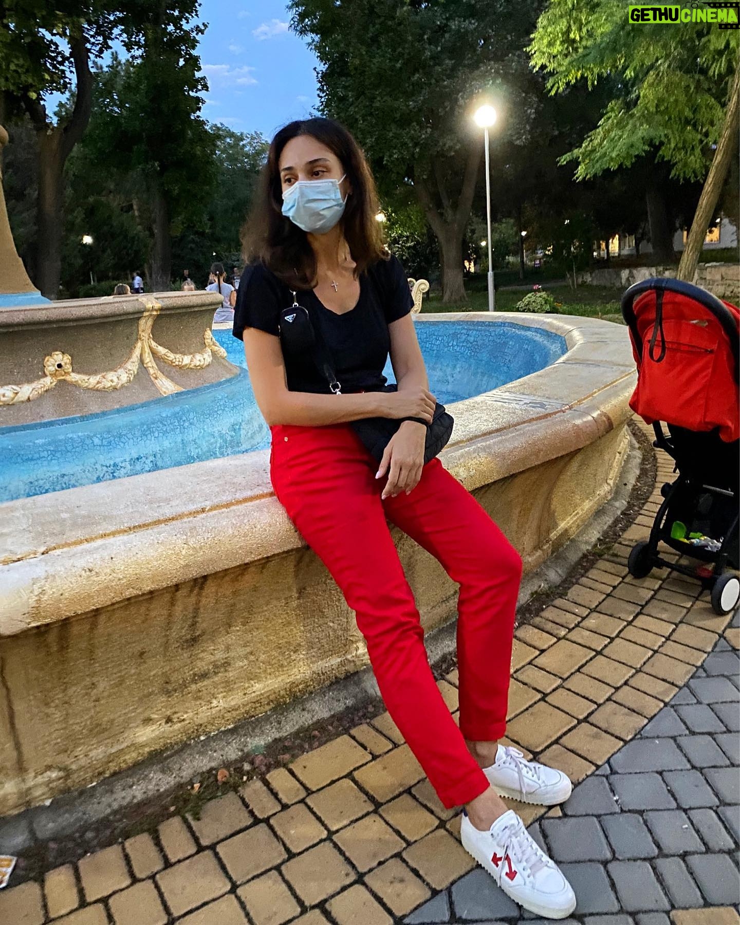 Sofia Nizharadze - 7K Likes -
